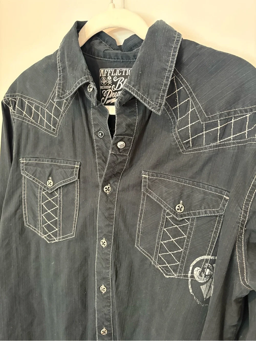 Affliction Black Premium Button Up Shirt Eagle Black White Embroidery Cotton L